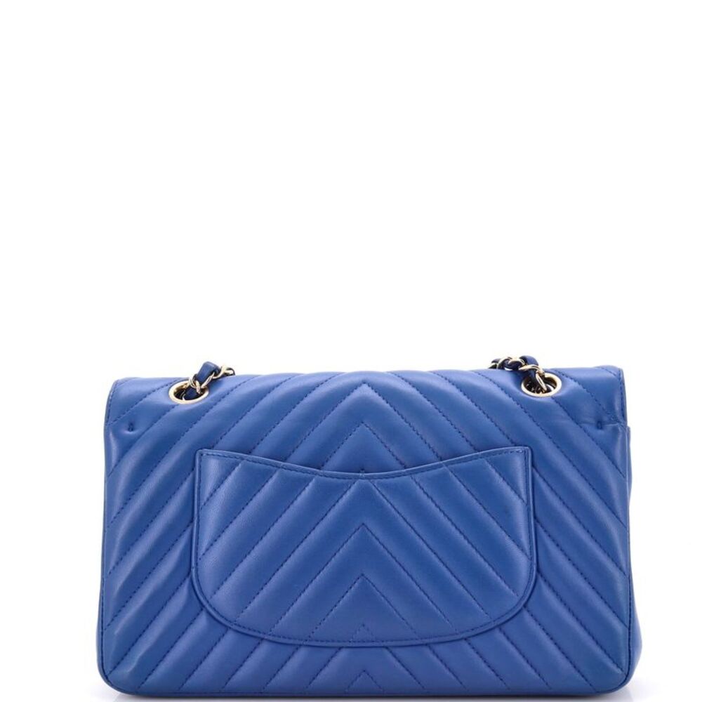 Chanel Classic Double Flap Bag Chevron Lambskin Medium Blue - Picture 4 of 10